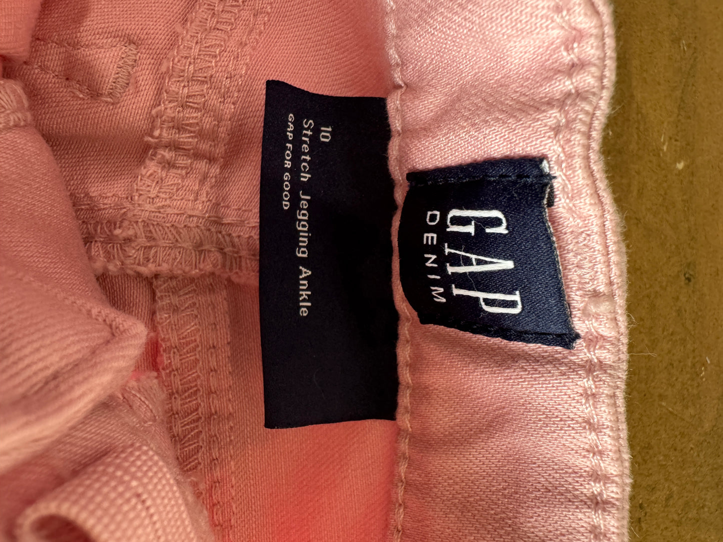GAP Ankle Length Soft Pink, Lightly Distressed Jeggings 10