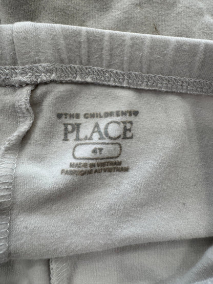 White Under - Shorts 4T - Haven on Summer HillDollar Bin