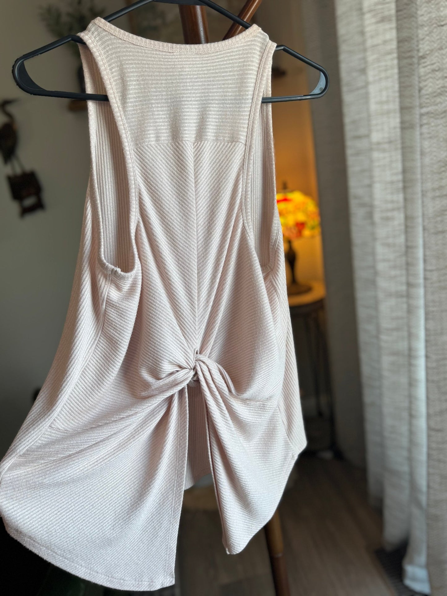 Knotted Back Lightweight Sweater Tank, Women's M - Haven on Summer HillWomen's Apparel