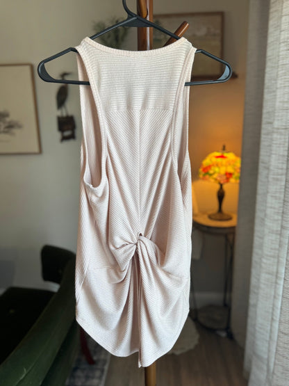 Knotted Back Lightweight Sweater Tank, Women's M - Haven on Summer HillWomen's Apparel
