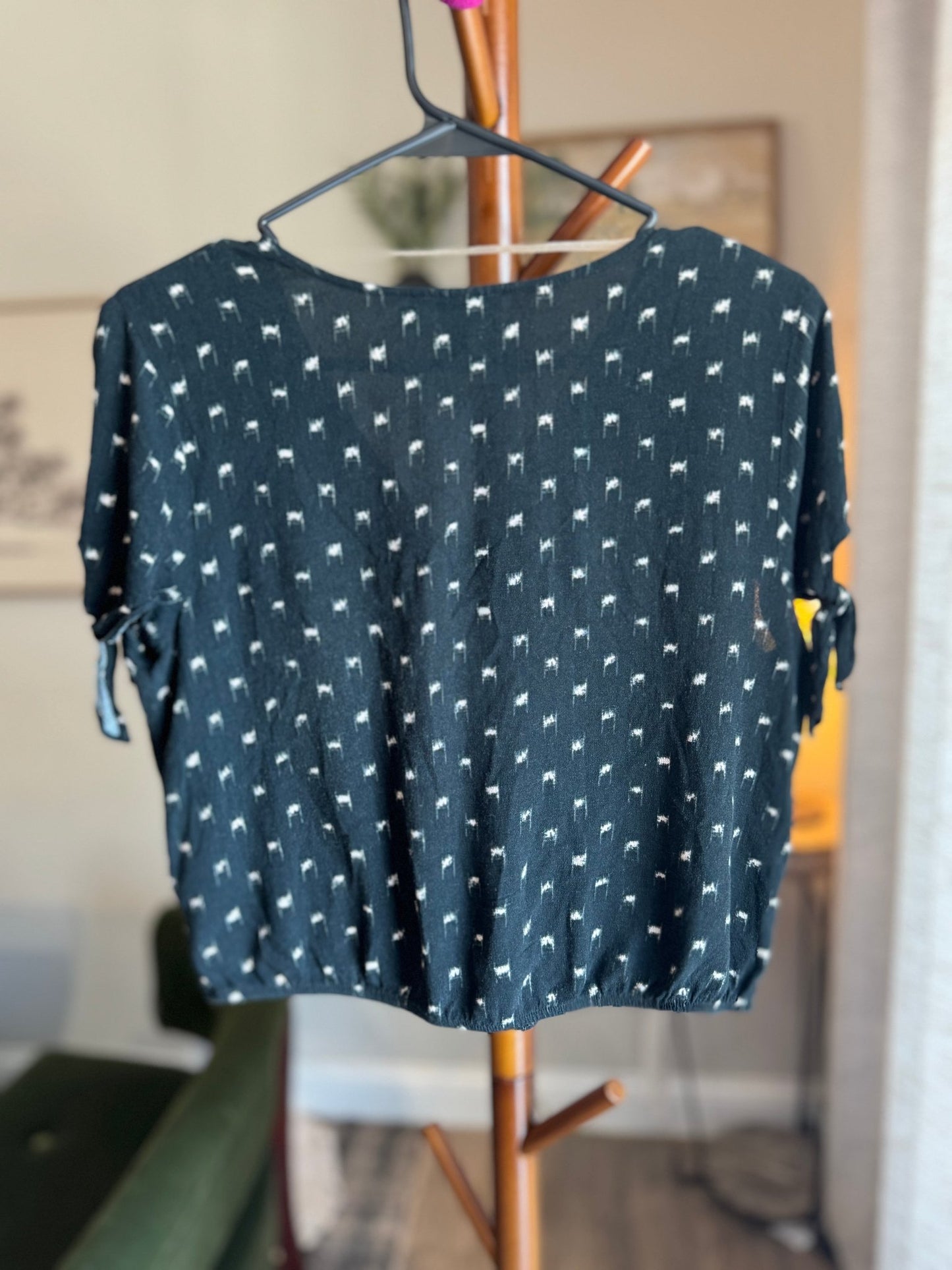 Romantic Tie Sleeve V - Neck Top, Women's S - Haven on Summer HillWomen's Apparel