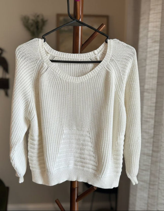 Slightly Cropped Cream White Sweater - No Tag, Fits like Women's S/M - Haven on Summer HillWomen's Apparel