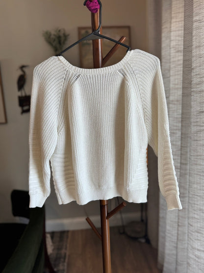 Slightly Cropped Cream White Sweater - No Tag, Fits like Women's S/M - Haven on Summer HillWomen's Apparel
