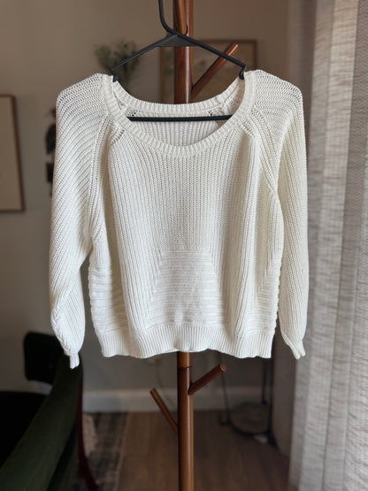 Slightly Cropped Cream White Sweater - No Tag, Fits like Women's S/M - Haven on Summer HillWomen's Apparel