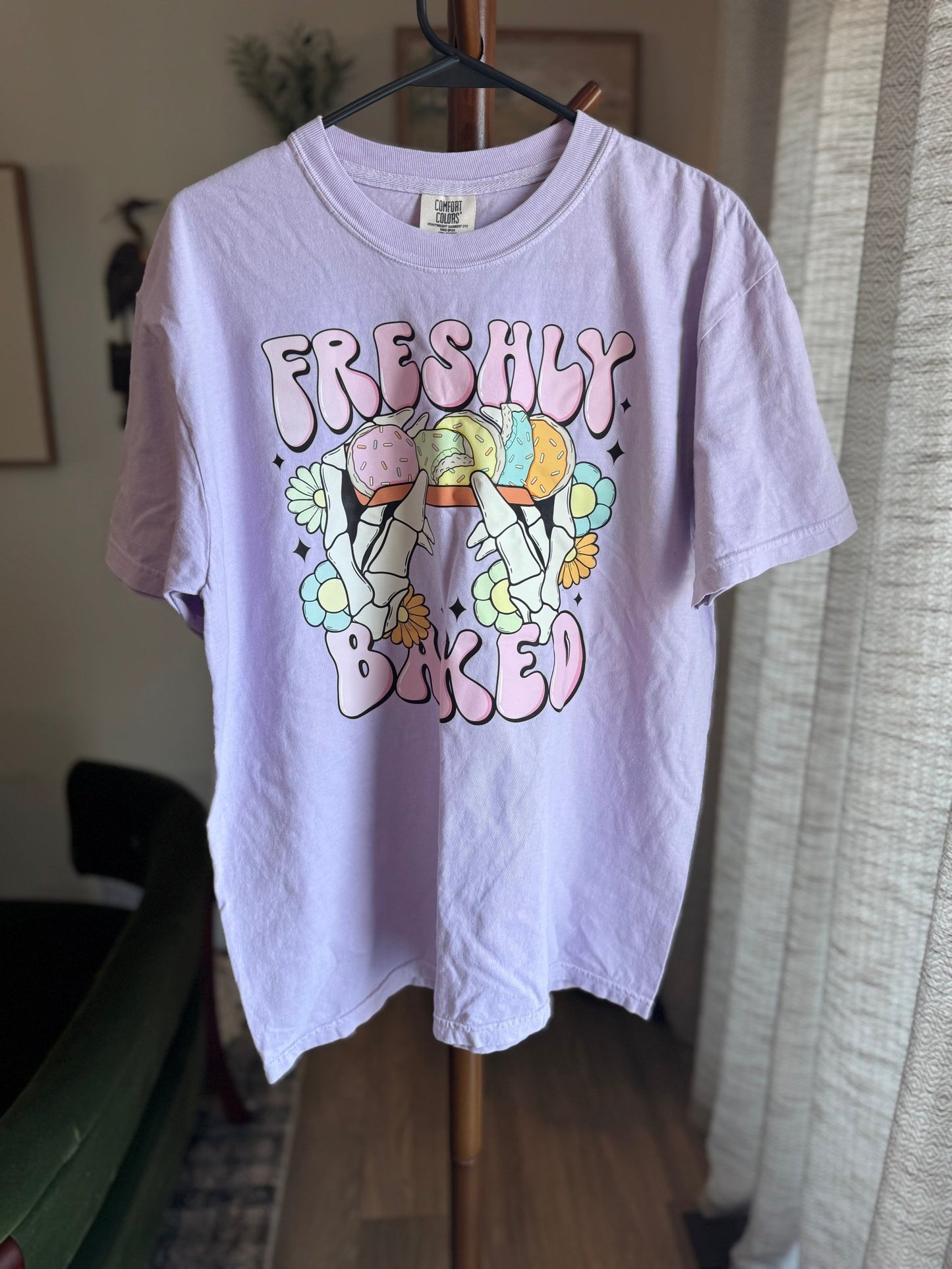 Freshly Baked Fun Print Tee, Women's Large - Haven on Summer HillWomen's Apparel
