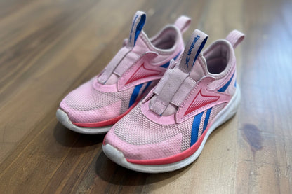 Girls Reebok Pink Pull - on Tennis Shoes Size 11.5 - Haven on Summer HillGirl's Shoes