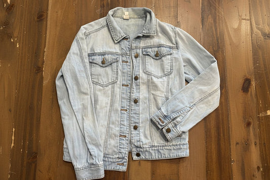 Light - Wash, Light - Weight Jean Jacket Women's Small (Discount: Neck Discoloration) - Haven on Summer HillWomen's Apparel