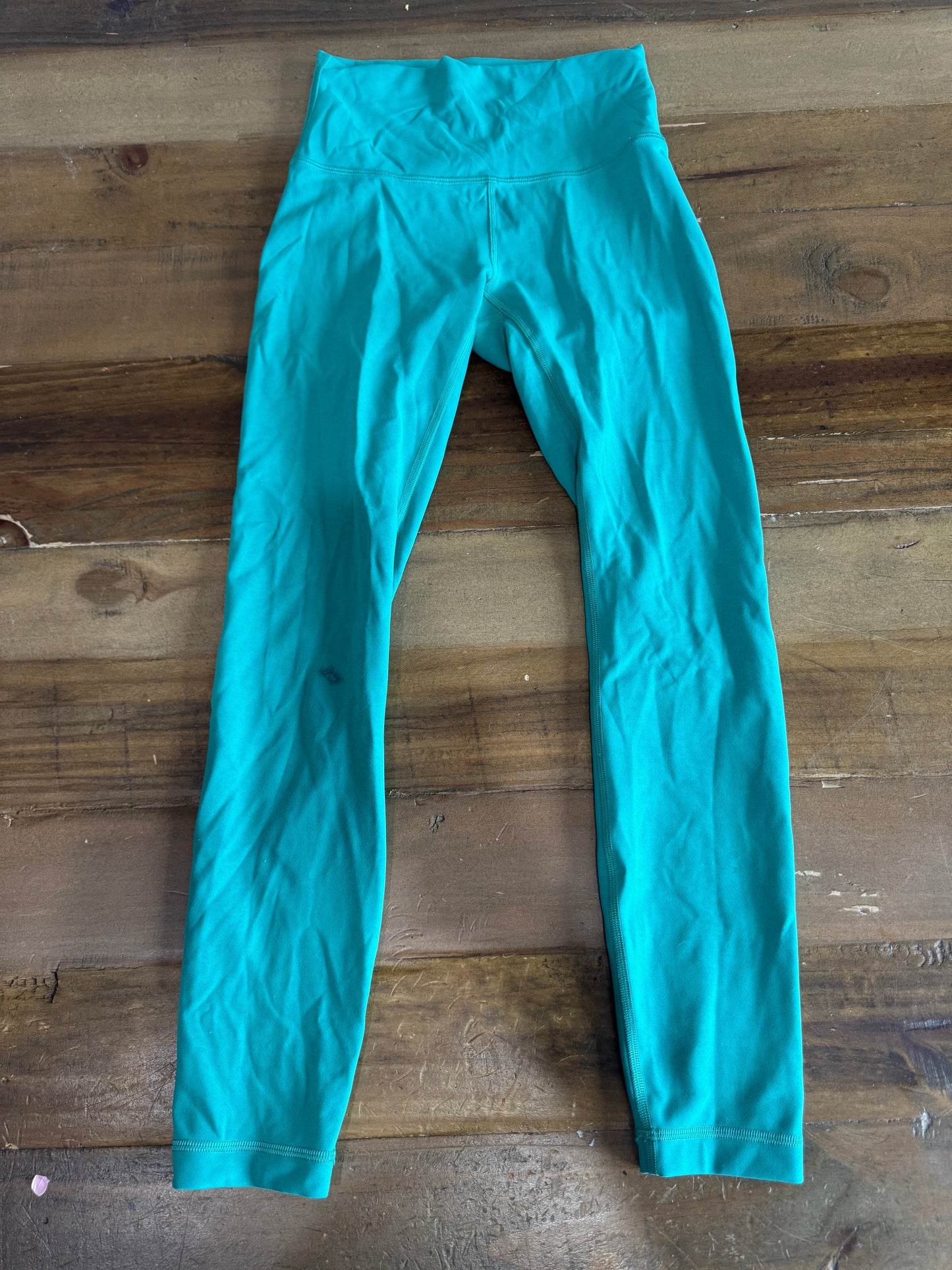 Lululemon XXS Legging (knee blemish)