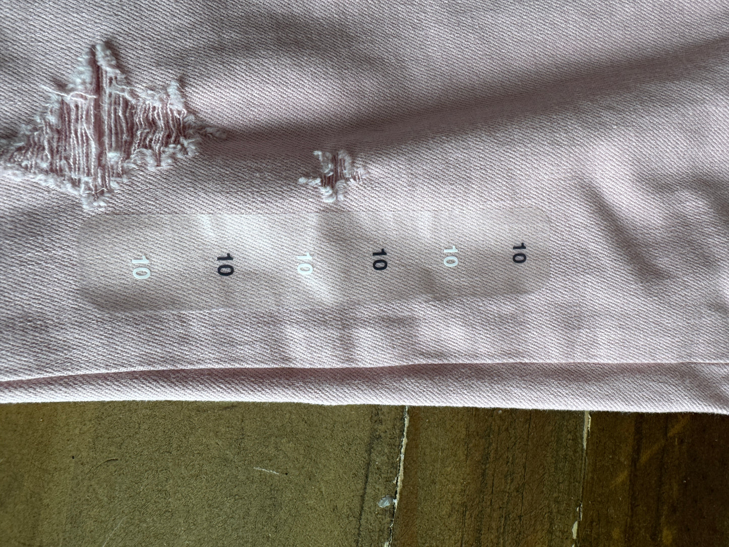 GAP Ankle Length Soft Pink, Lightly Distressed Jeggings 10